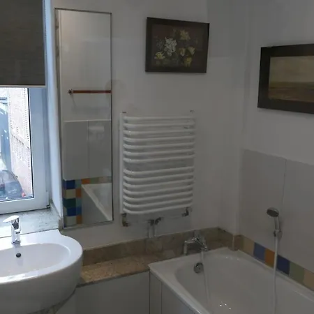 Rooms Bytom 아파트 바이톰
