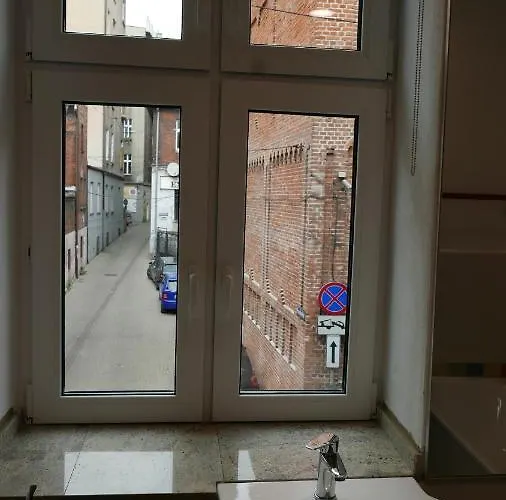 Апартаменты Rooms Bytom Бытом